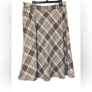 Jones Wear Plaid flannel skirt, size 14 P